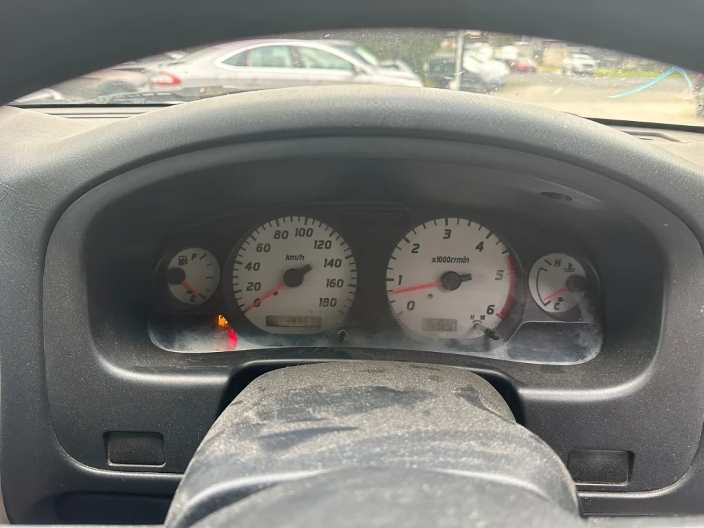 Nissan Navara 2005 Silver Manual Diesel