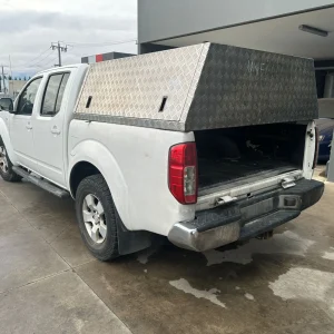 Nissan Navara 2009 White Auto Diesel