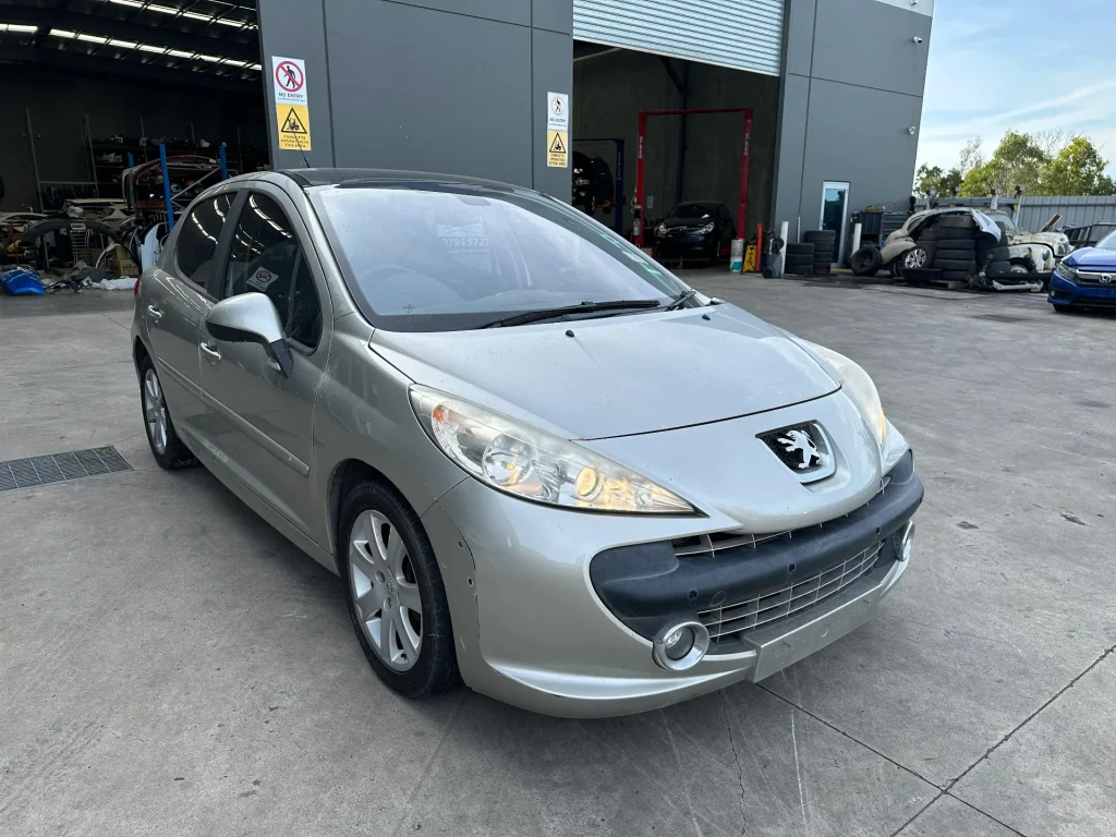 Peugeot 207 2008 Grey Auto Petrol