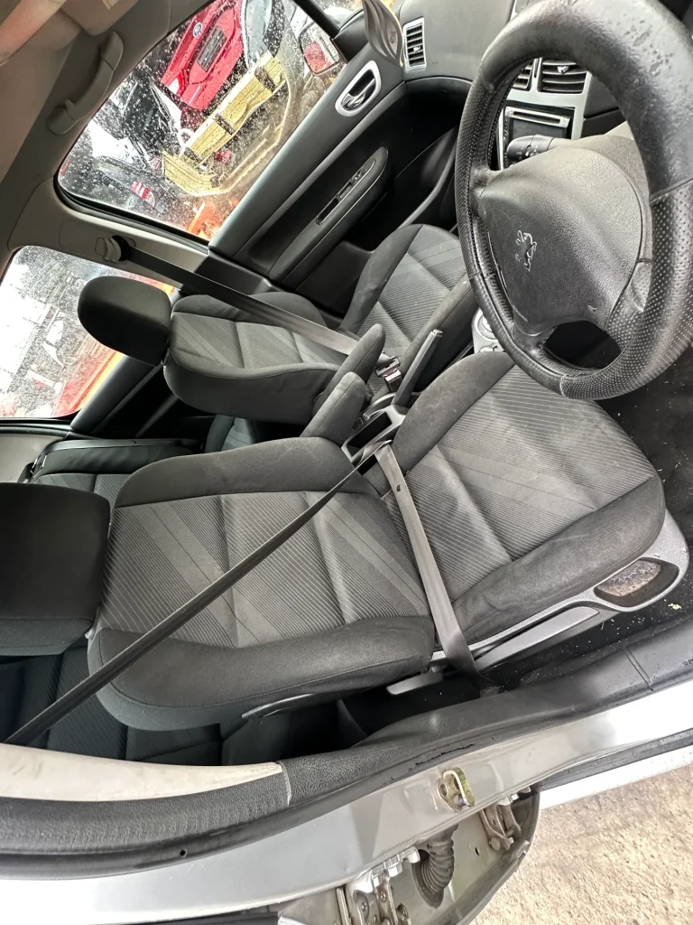 Peugeot 307 2007 Silver Auto Petrol