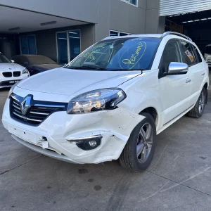 Renault Koleos 2025 White Auto Petrol