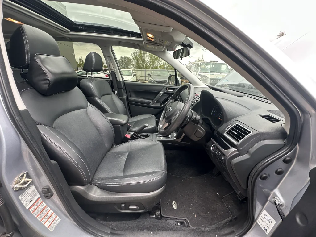 Subaru Forester 2016 Silver Auto Petrol