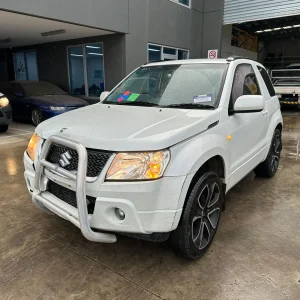 Suzuki Grand Vitara 2010 White Auto Petrol