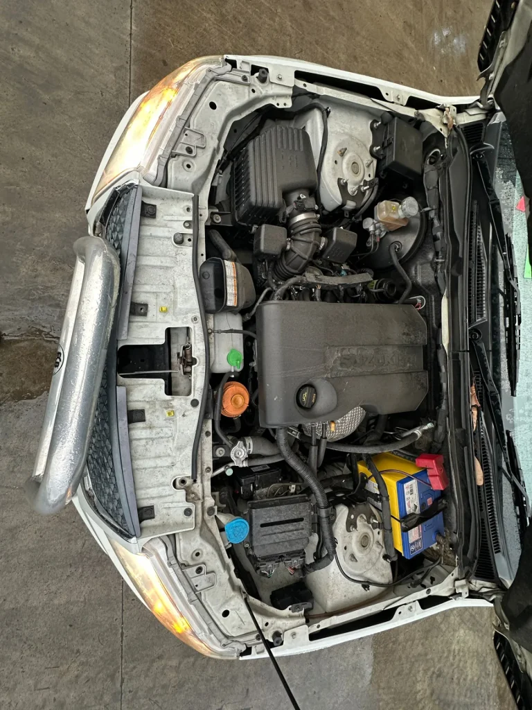 Suzuki Grand Vitara 2010 White Auto Petrol