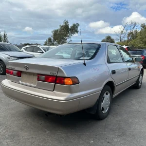 Toyota Camry 1998 Brown Auto Petrol