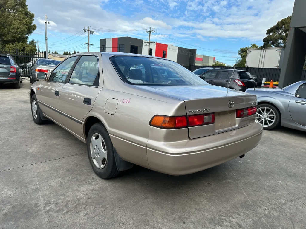 Toyota Camry 1998 Brown Auto Petrol