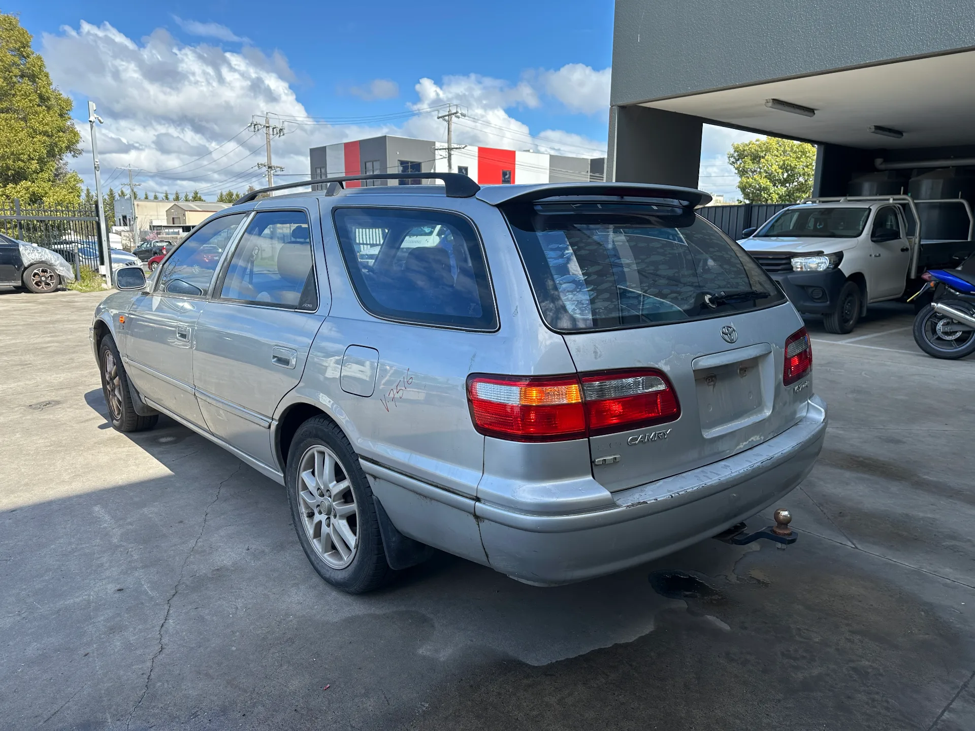 Toyota Camry 2001 Silver Auto Petrol