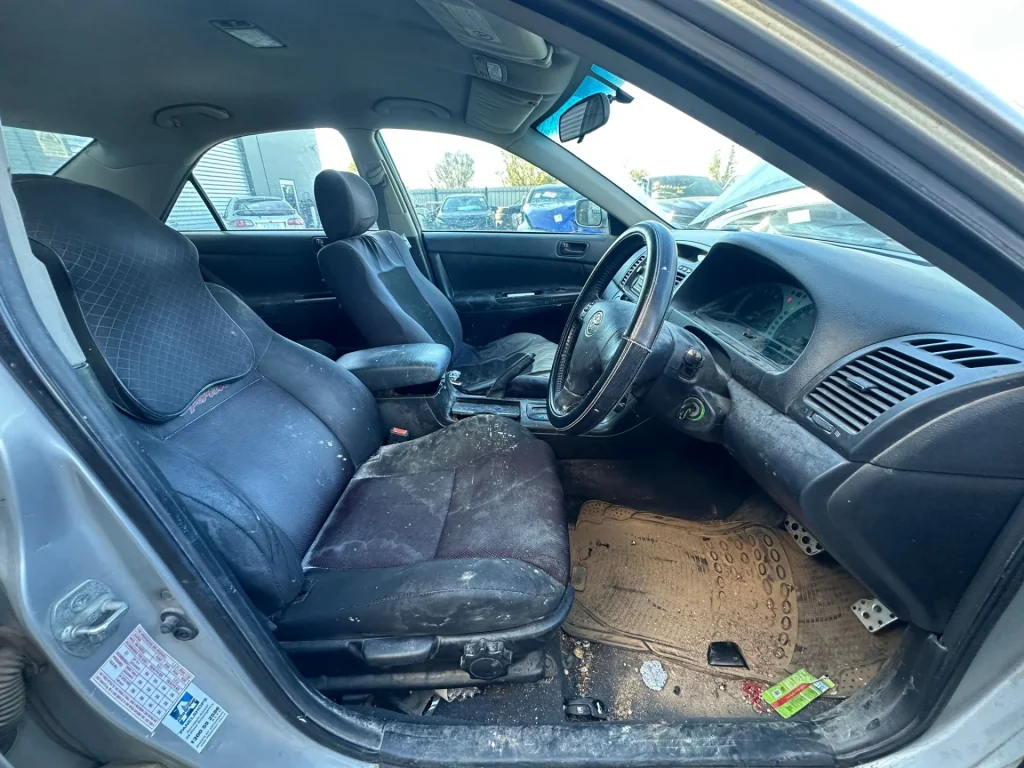 Toyota Camry 2004 Silver Auto Petrol