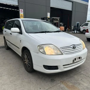 Toyota Corolla 2006 White Auto Petrol