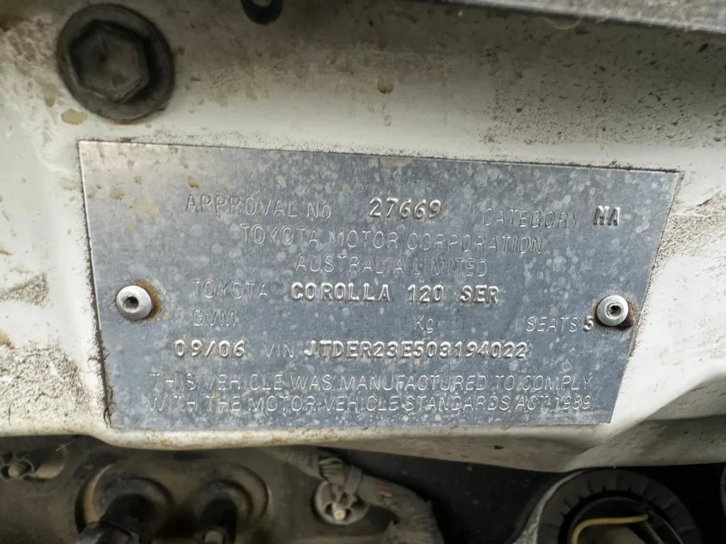 Toyota Corolla 2006 White Auto Petrol