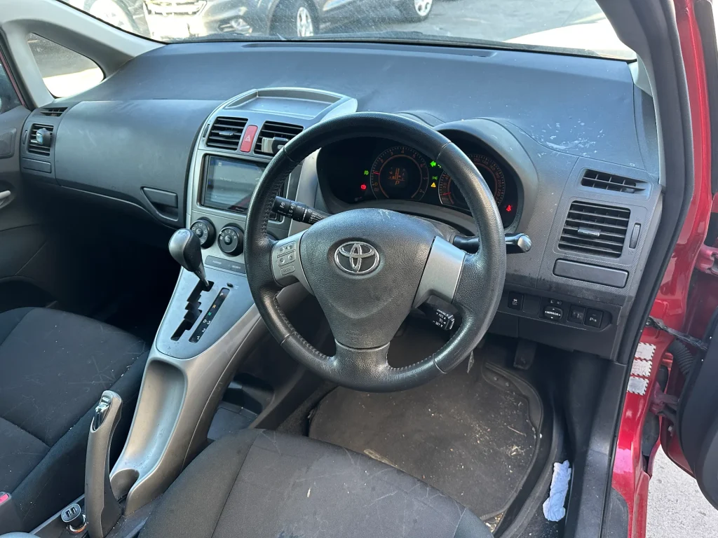 Toyota Corolla 2009 Red Auto Petrol