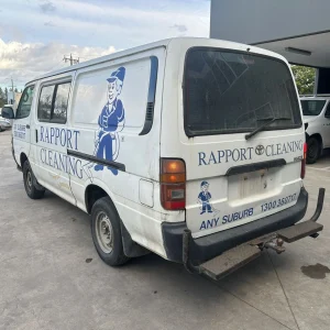 Toyota Hiace 2002 White Auto Petrol