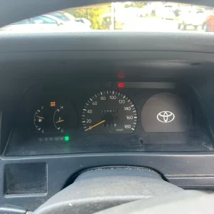 Toyota Hiace 2002 White Auto Petrol