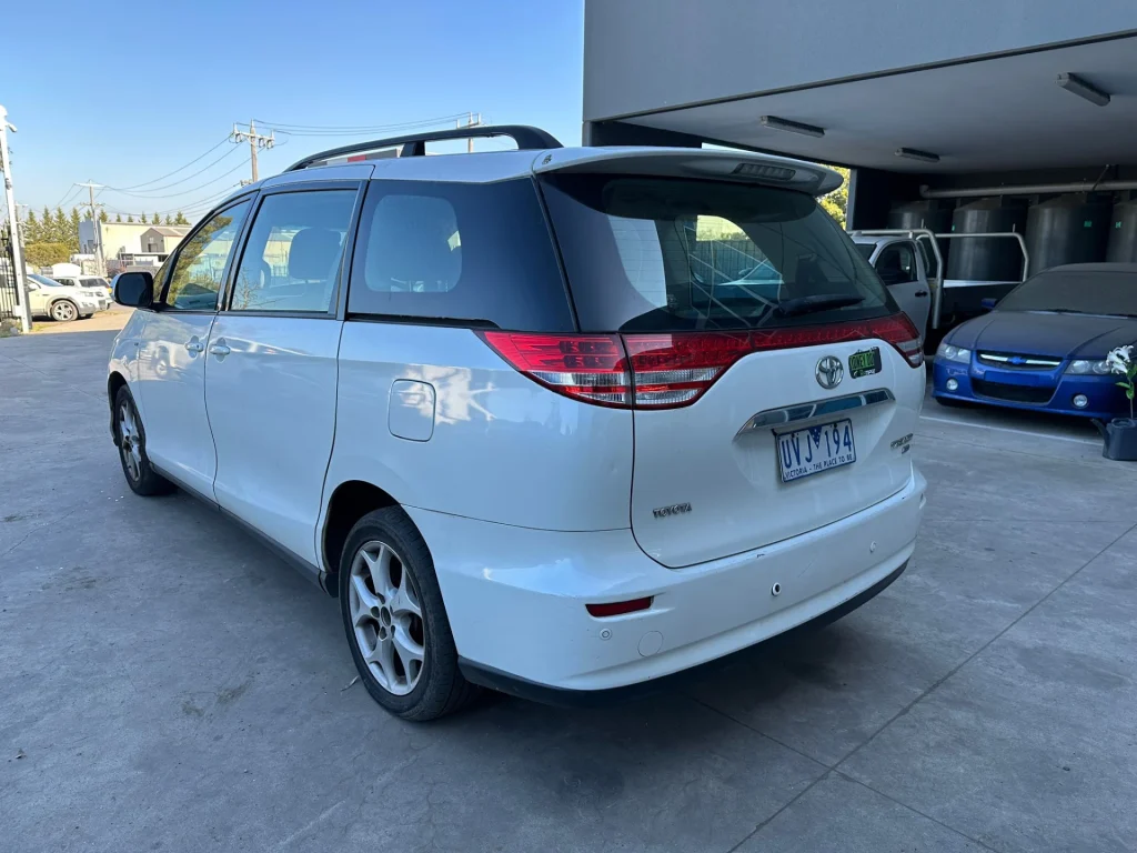 Toyota Tarago 2007 White Auto Petrol