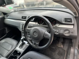 Volkswagen Passat 2013 Black Auto Petrol
