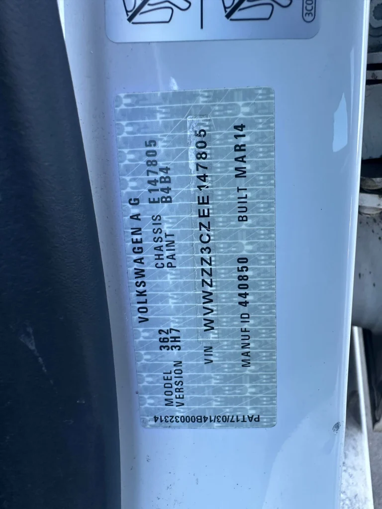 Volkswagen Passat 2014 White Auto Petrol