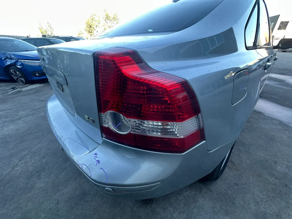 Volvo S40 2006 Silver Auto Petrol